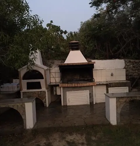 Melita Seafront Villa *