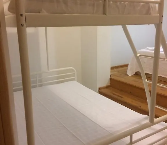 Melita Seafront Pefki (Rhodes)