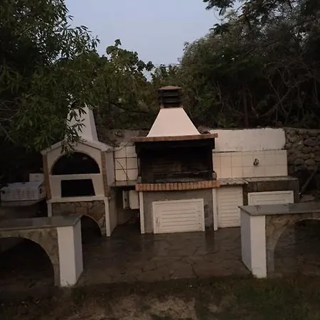 Melita Seafront Villa *