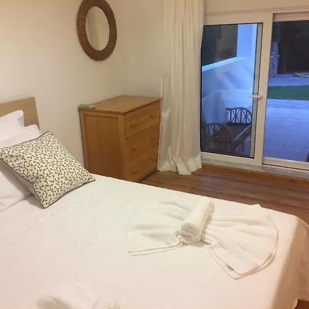 Villa Melita Seafront *