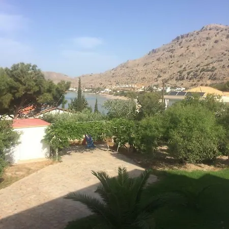 Melita Seafront Villa *