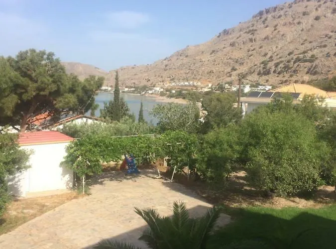 Melita Seafront Villa *