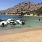 Melita Seafront Vila Pefki